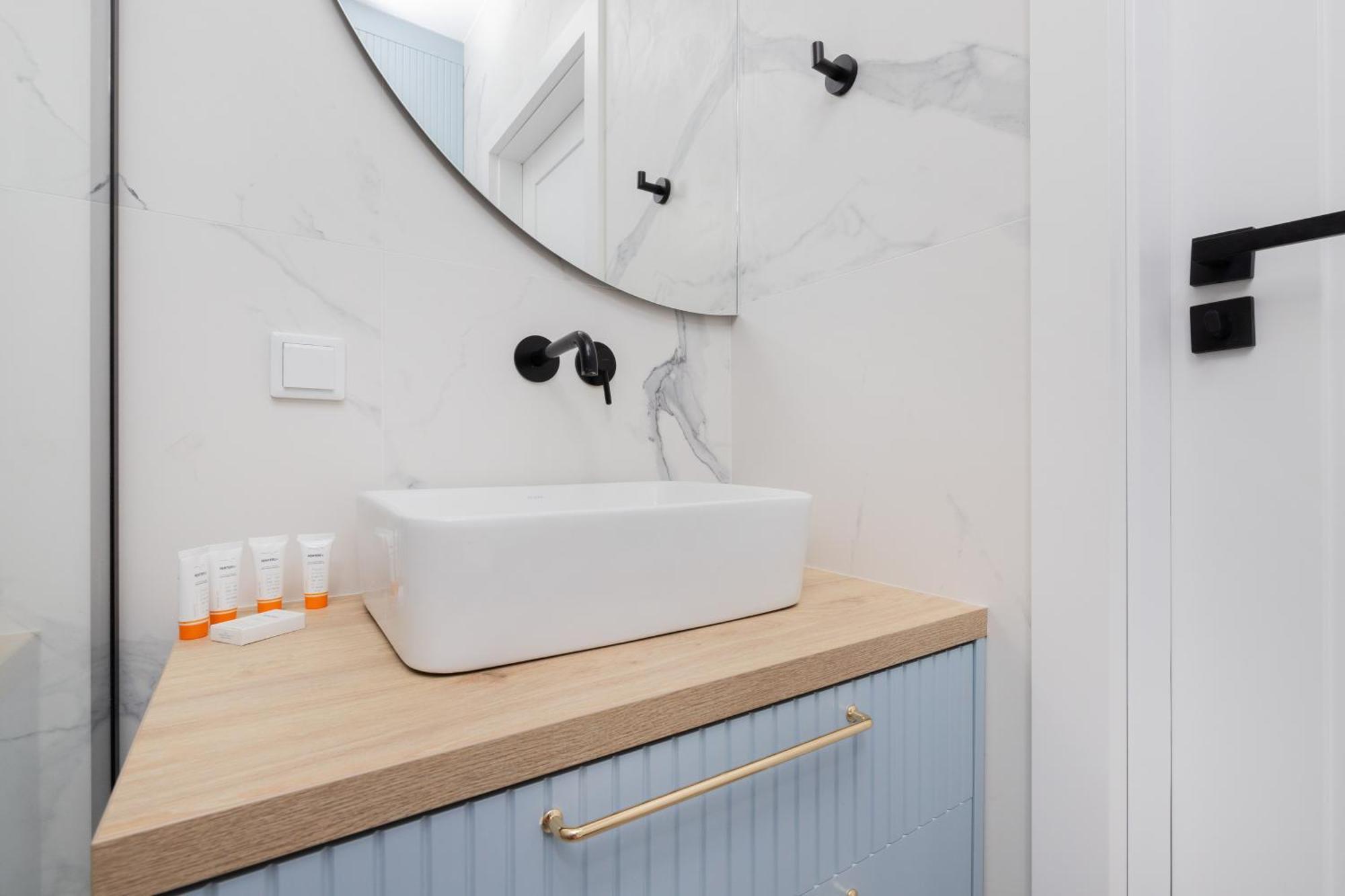 Sienna Grobla Apartment With View Of The Motlawa Terrace & Sauna, Gym By Noclegi Renters 그단스크 외부 사진